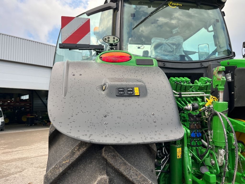 Tracteur JOHN DEERE 6R 215 - photo slide 28