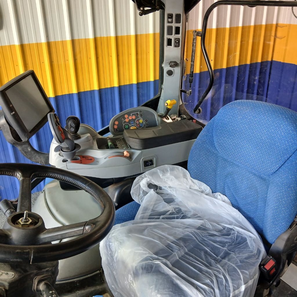 Tracteur NEW HOLLAND T6.160 - photo slide 13