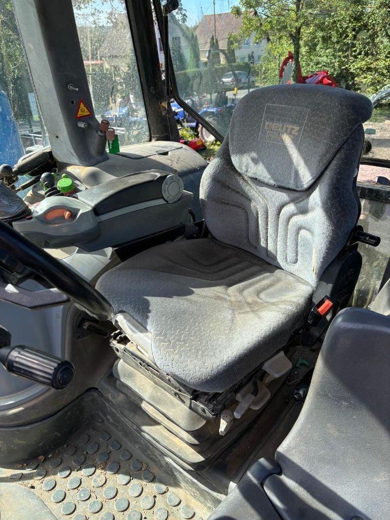Tracteur DEUTZ FAHR AGROTRON TTV 620 - photo slide 24