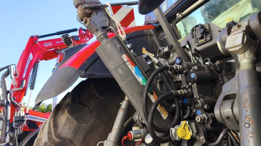 Tracteur MASSEY FERGUSON 8732S DYNA-VT EXCLUSIVE - photo slide 21