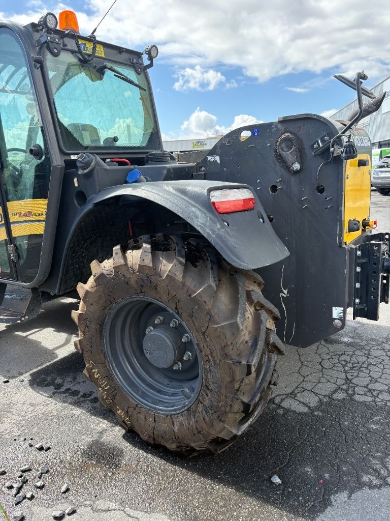 Telescopique NEW HOLLAND TH7.42 plus - photo slide 27