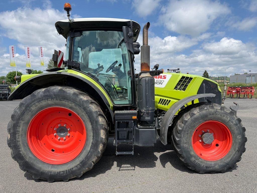 Tracteur CLAAS ARION 630 SUR MESURE - photo slide 2