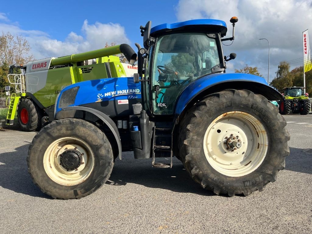 Tracteur NEW HOLLAND T7.210 - photo slide 4
