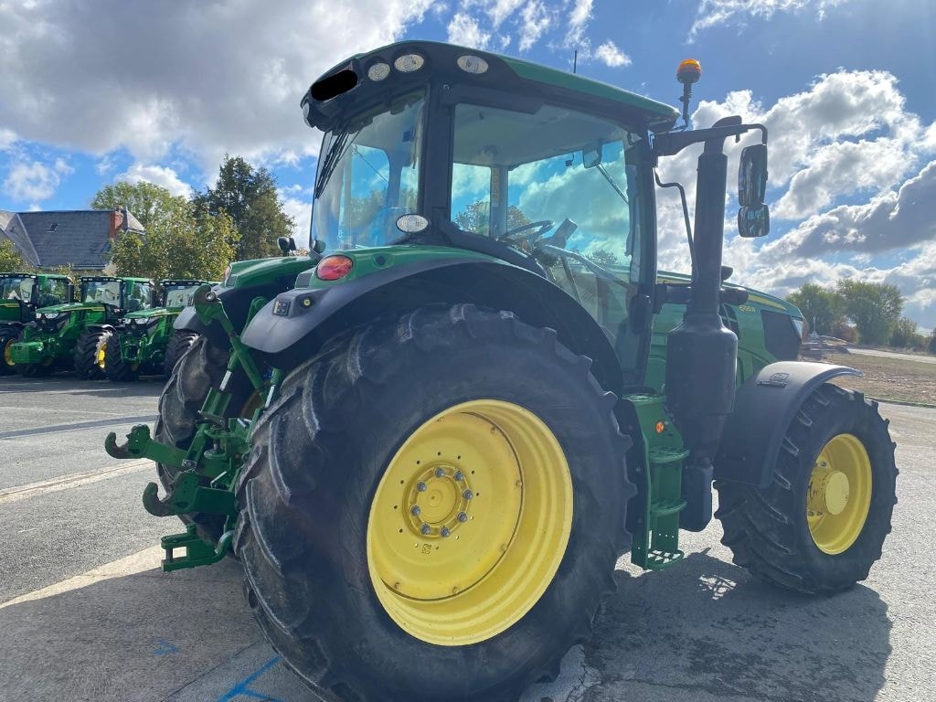Tracteur JOHN DEERE 6155R - photo slide 5