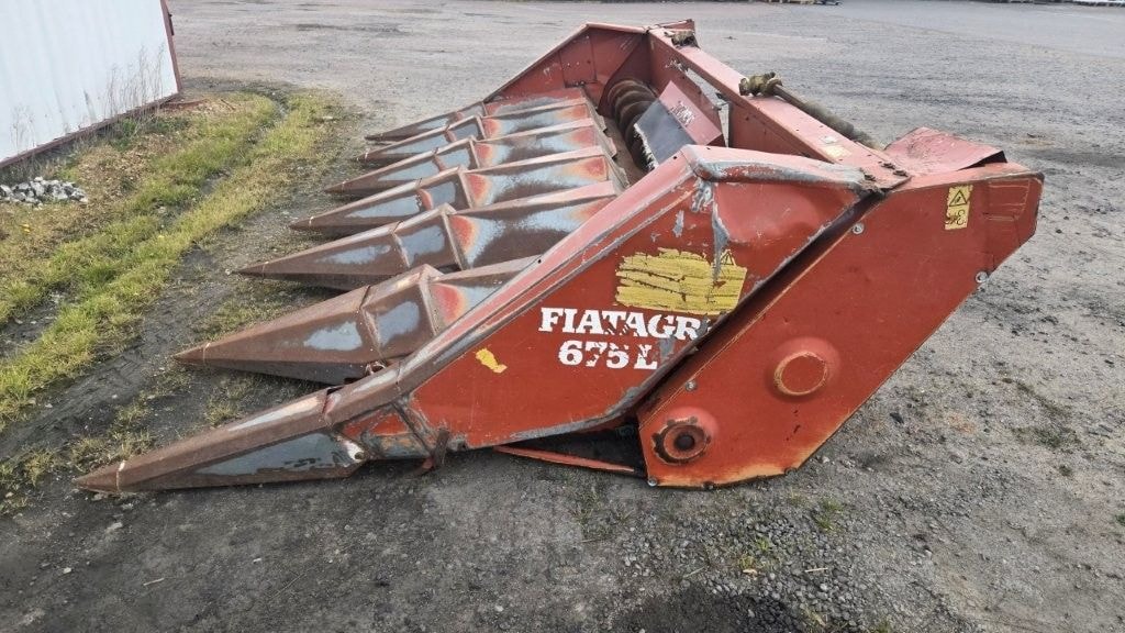Cueilleur NEW HOLLAND LAVERDA L675 - photo slide 13