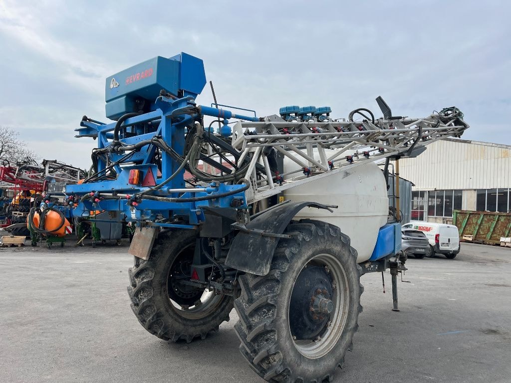 Pulverisateur EVRARD METEOR 4100  - photo slide 5