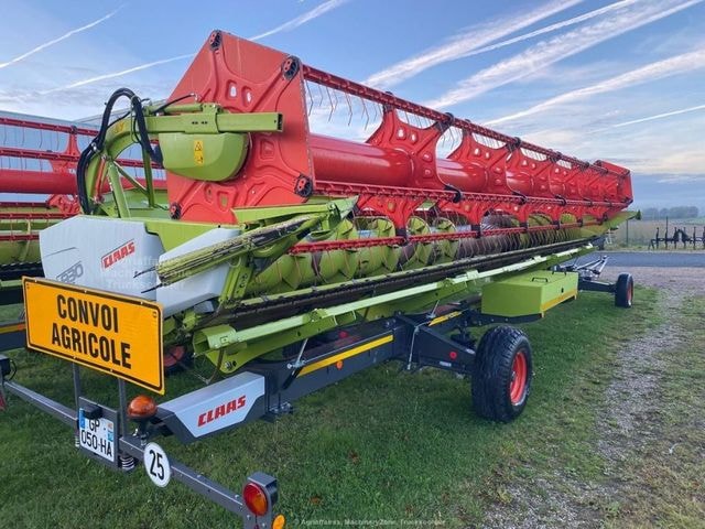 Moissonneuse CLAAS LEXION 7700 MONTANA - photo slide 9