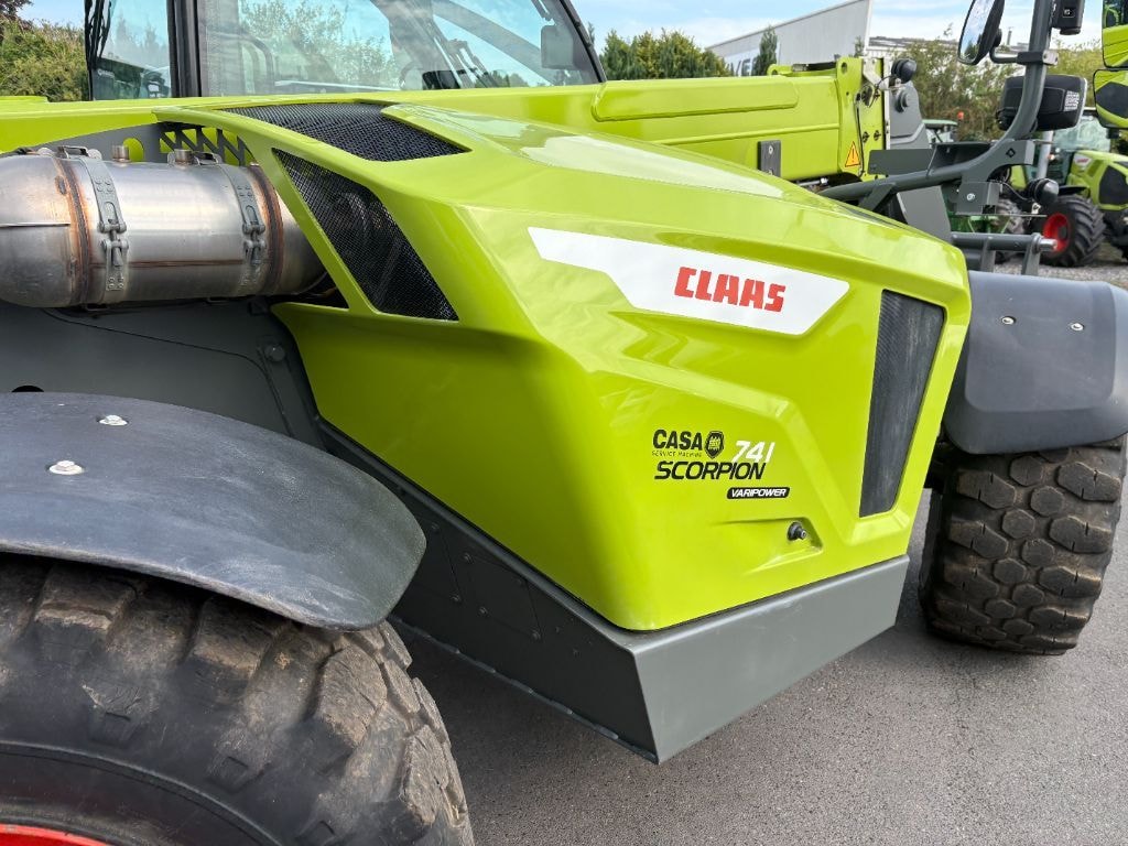 Telescopique CLAAS 741 - photo slide 17