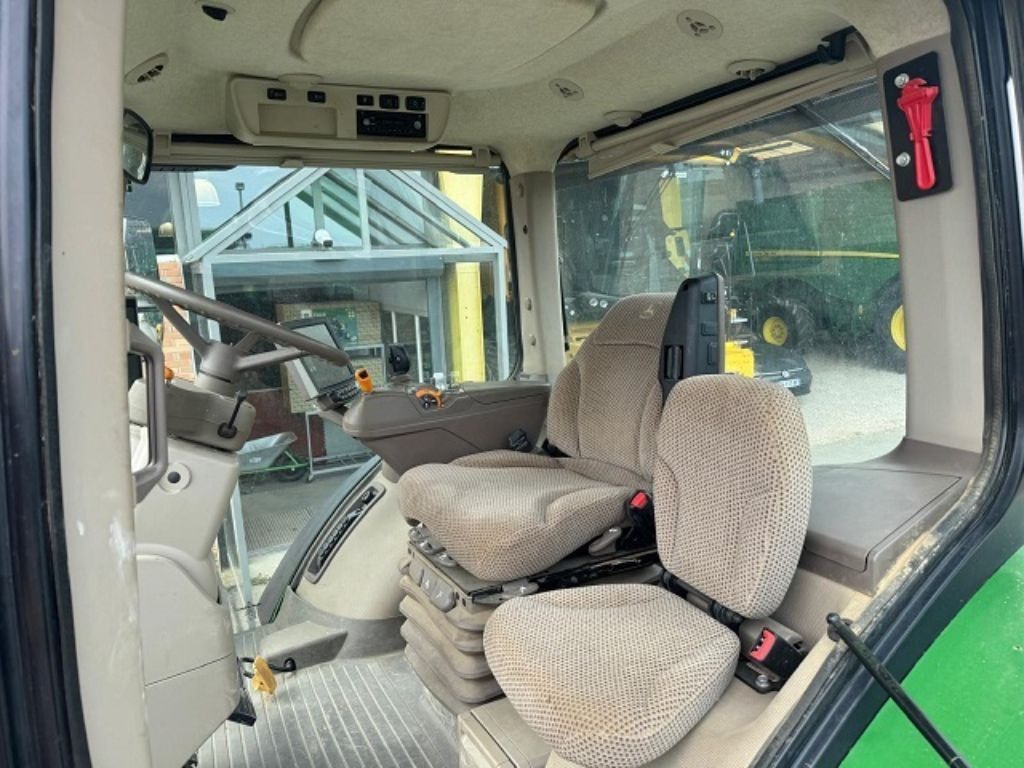Tracteur JOHN DEERE 7250R - photo slide 8