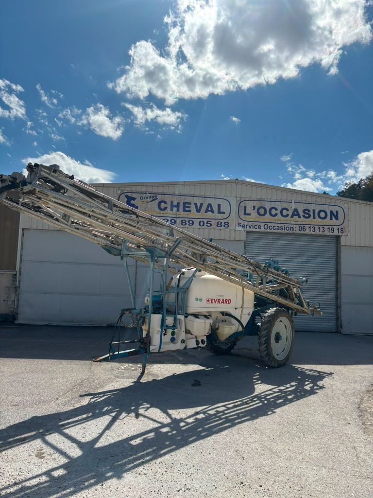 Pulverisateur EVRARD Meteor 4100 - photo slide 1