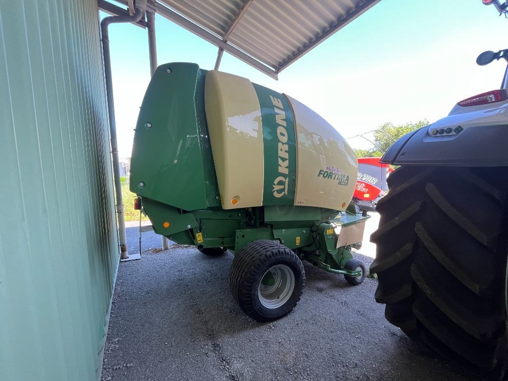 Presse balles rondes KRONE Fortima V1500MC - photo slide 9