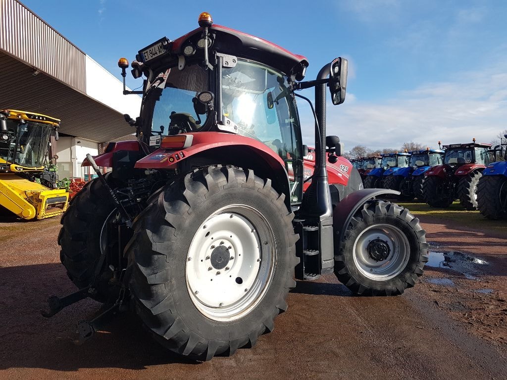 Tracteur CASE IH MAXXUM CVX125 - photo slide 21