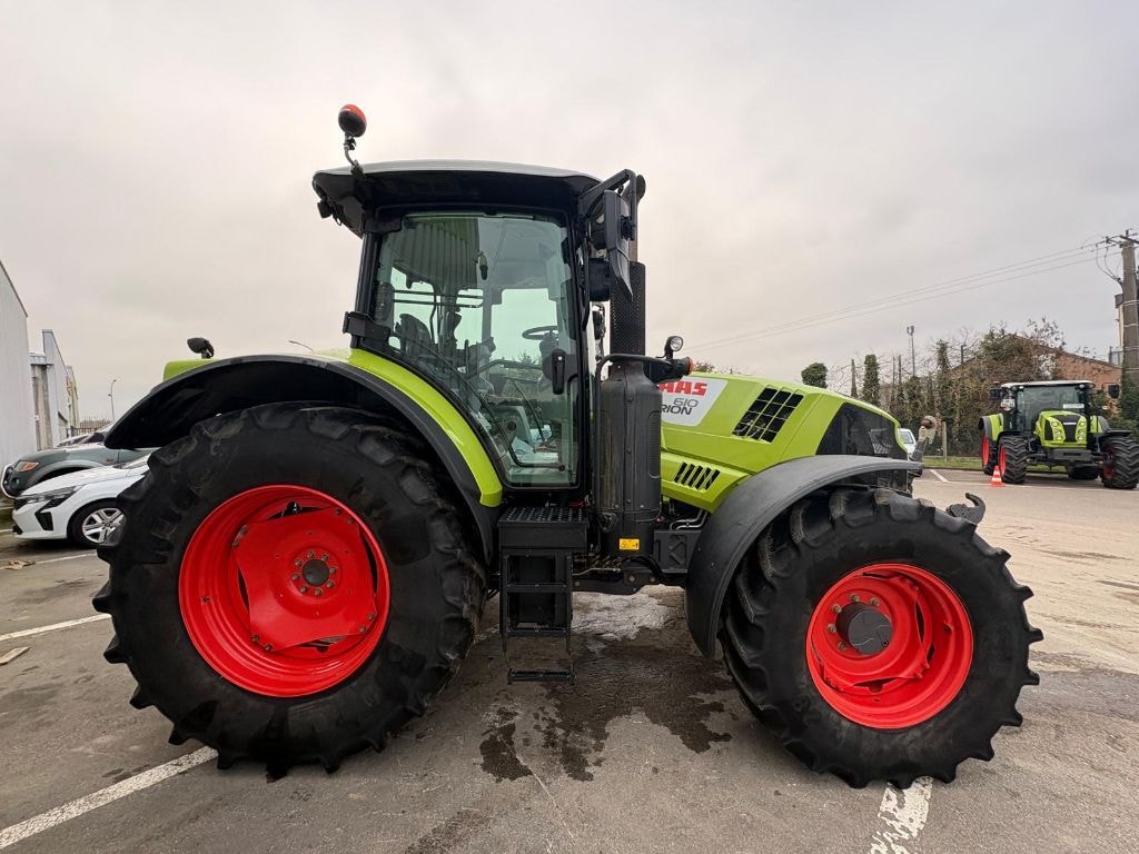 Tracteur CLAAS ARION 610 - photo slide 8