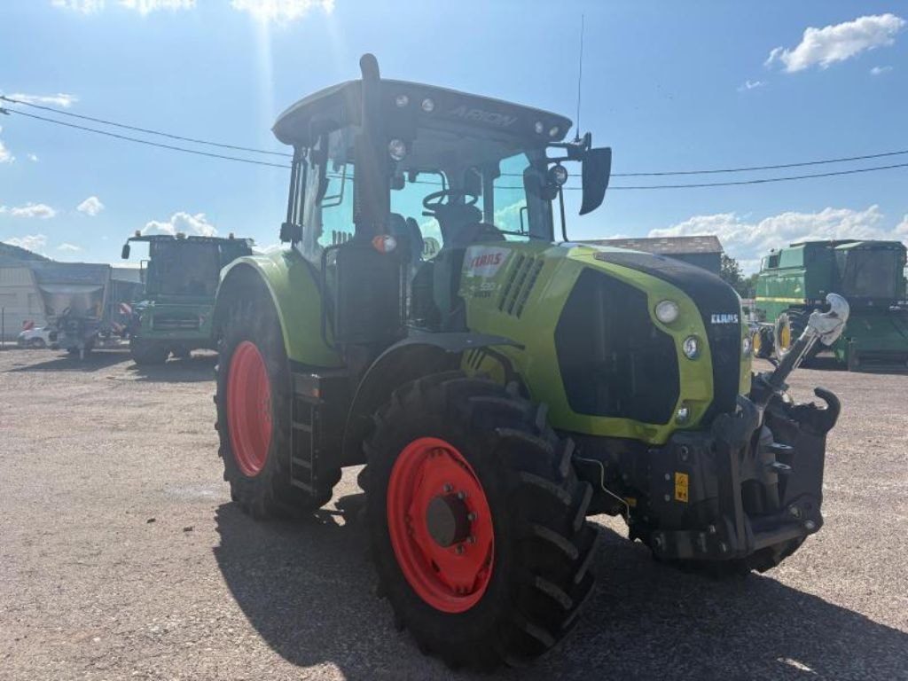 Tracteur CLAAS ARION 530 - photo slide 4