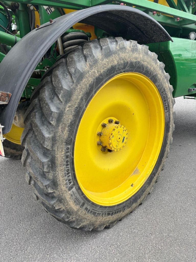 Pulverisateur automoteur JOHN DEERE 4040i - photo slide 22