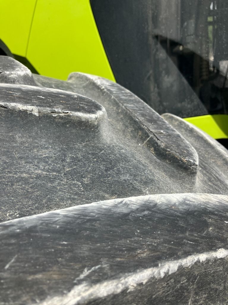 Tracteur CLAAS ARION 630 - photo slide 24