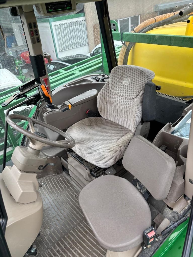 Pulverisateur automoteur JOHN DEERE 4040i - photo slide 38