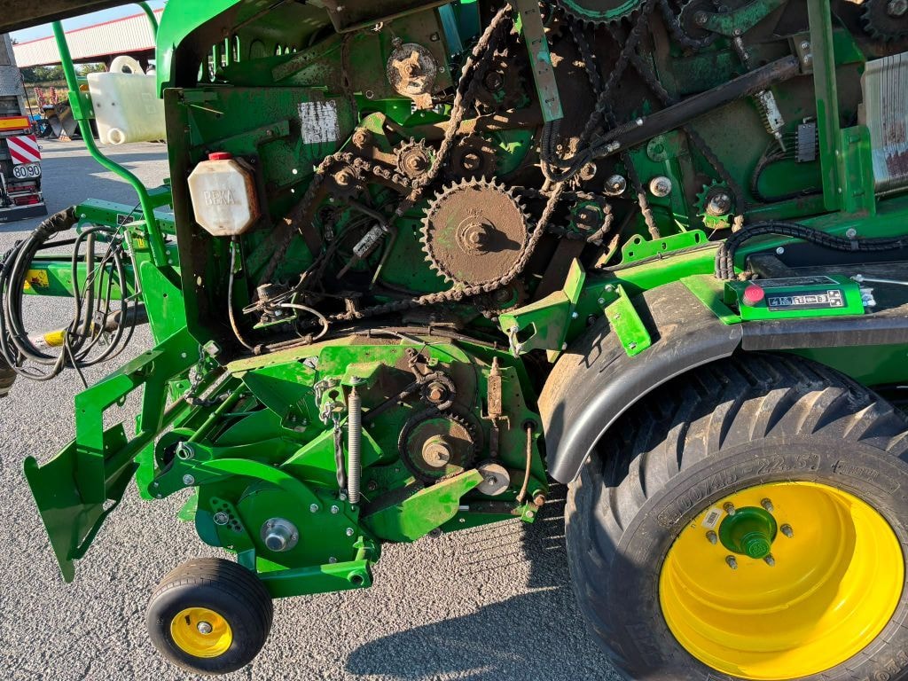 Presse enrubanneuse JOHN DEERE C441R - 25 COUTEAUX - photo slide 11
