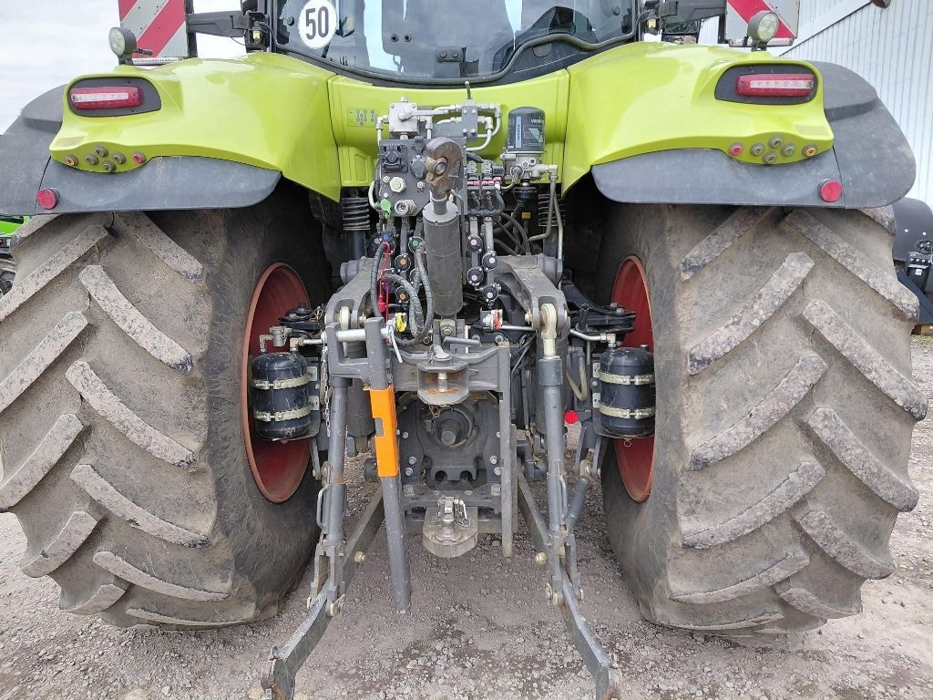 Tracteur CLAAS AXION 810 CMATIC (2) - photo slide 5