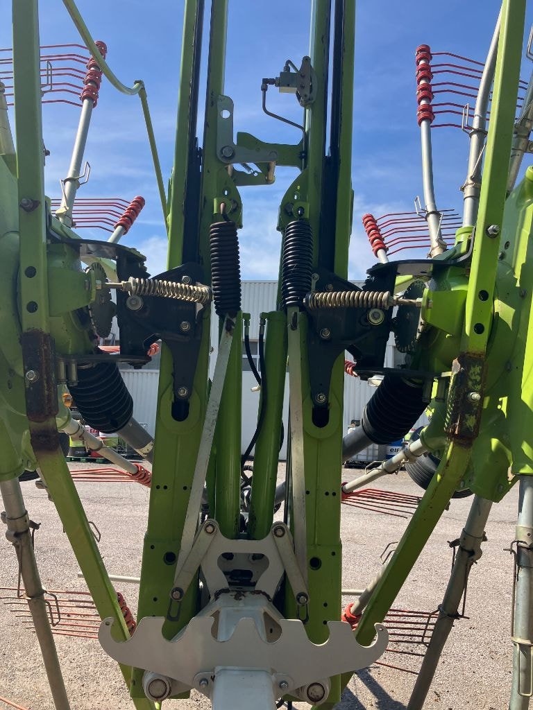 Andaineur CLAAS LINER 2900 - photo slide 11