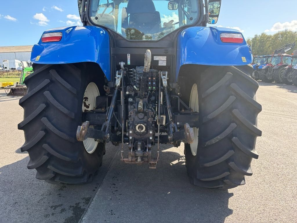 Tracteur NEW HOLLAND T7.175 - photo slide 9