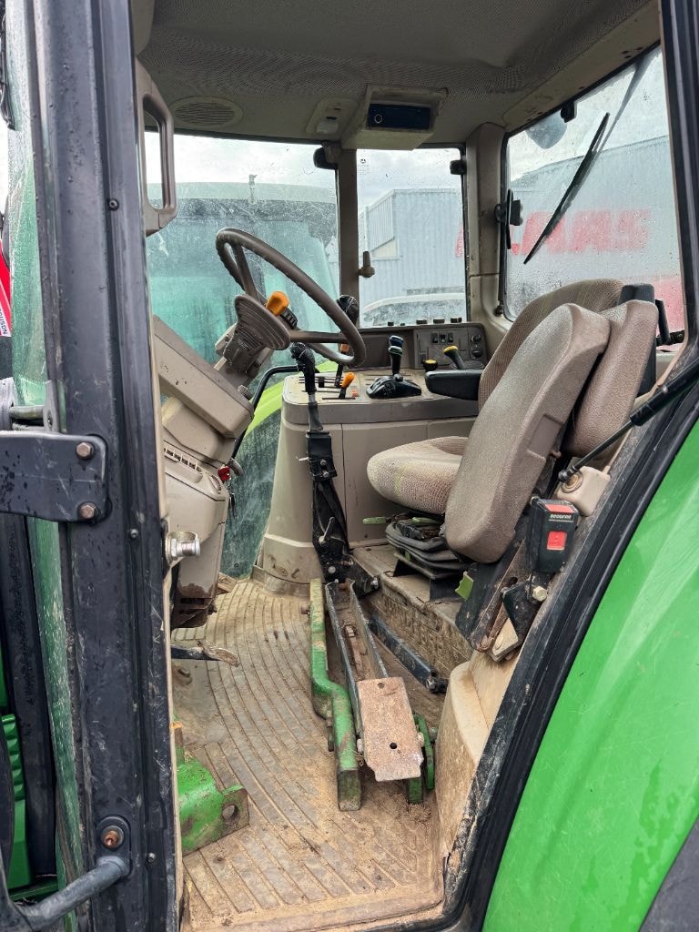 Tracteur chargeur JOHN DEERE 6230 - photo slide 6