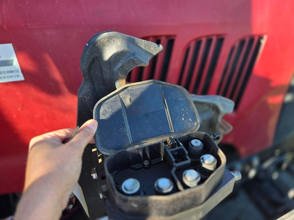 Tracteur chargeur CASE IH PUMA CVX 130 - photo slide 2
