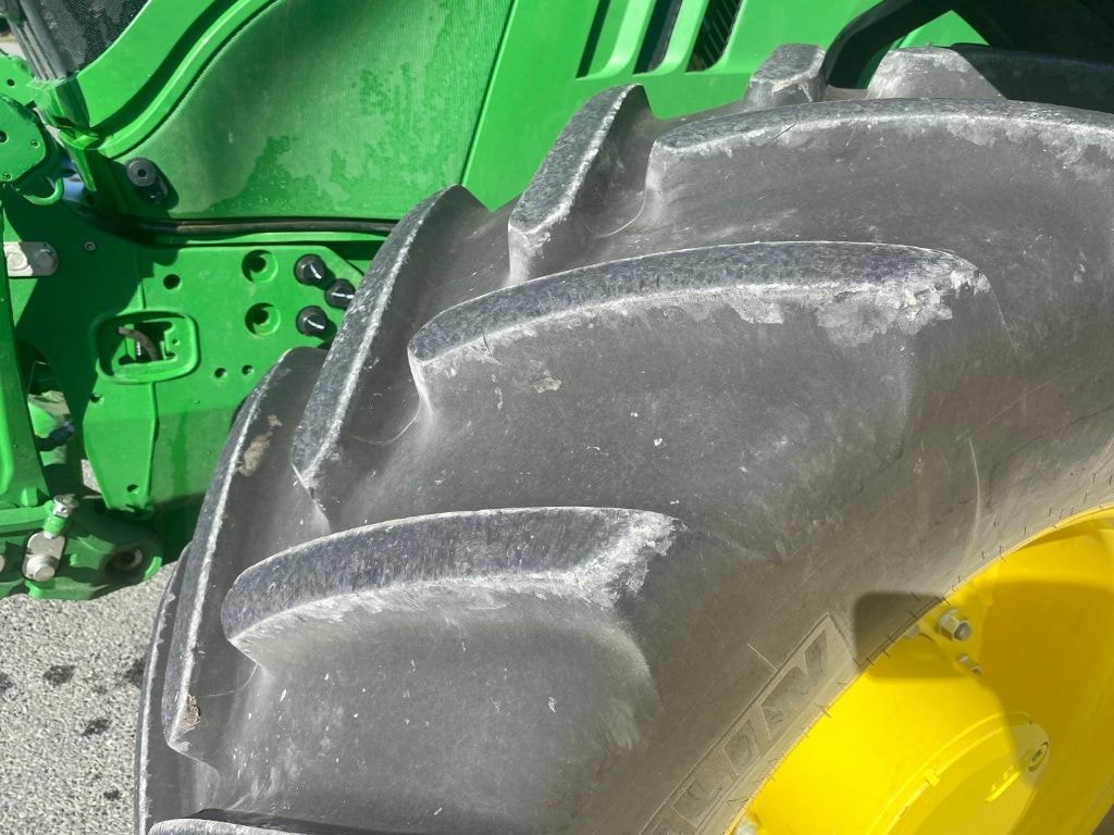 Tracteur JOHN DEERE 6155M - photo slide 15