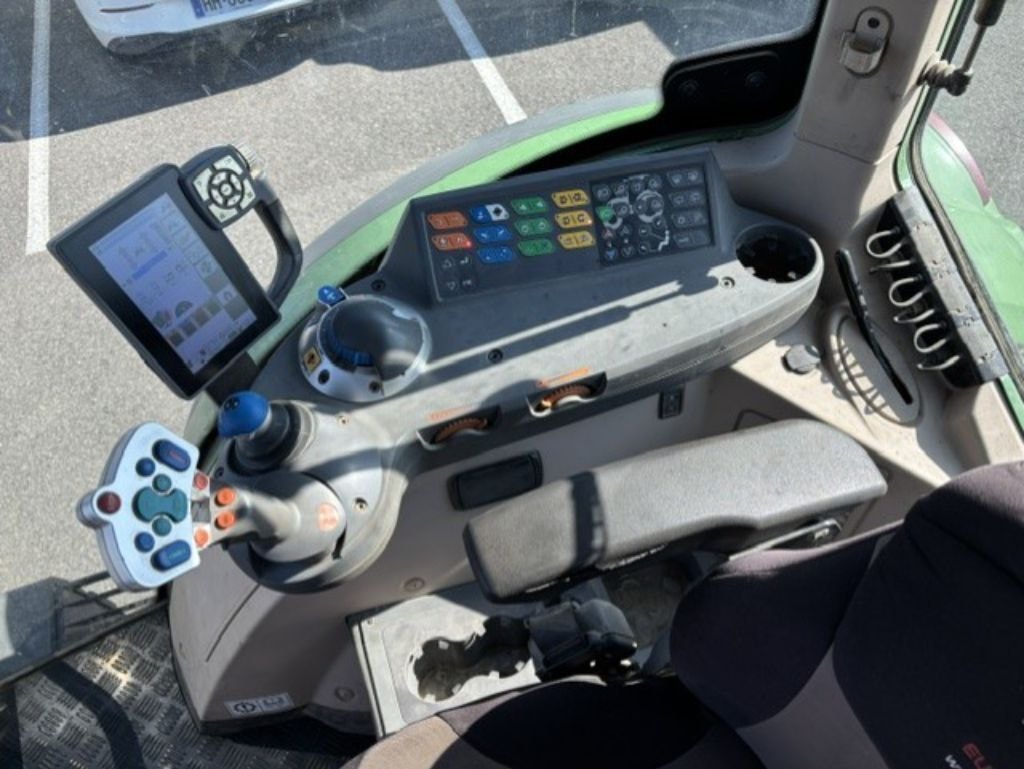 Tracteur FENDT 310 VARIO - photo slide 6