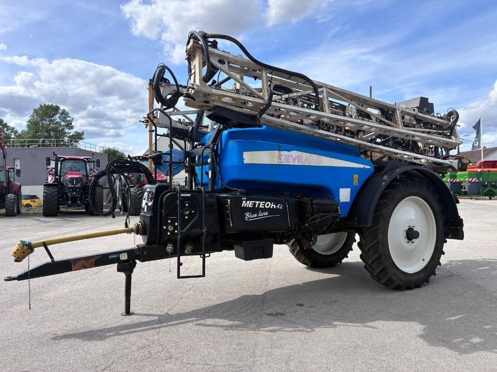 Pulverisateur EVRARD Meteor 42 blueline - photo slide 4