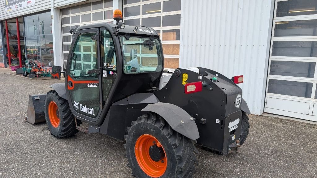 Telescopique BOBCAT TL 26.60 TP - photo slide 9
