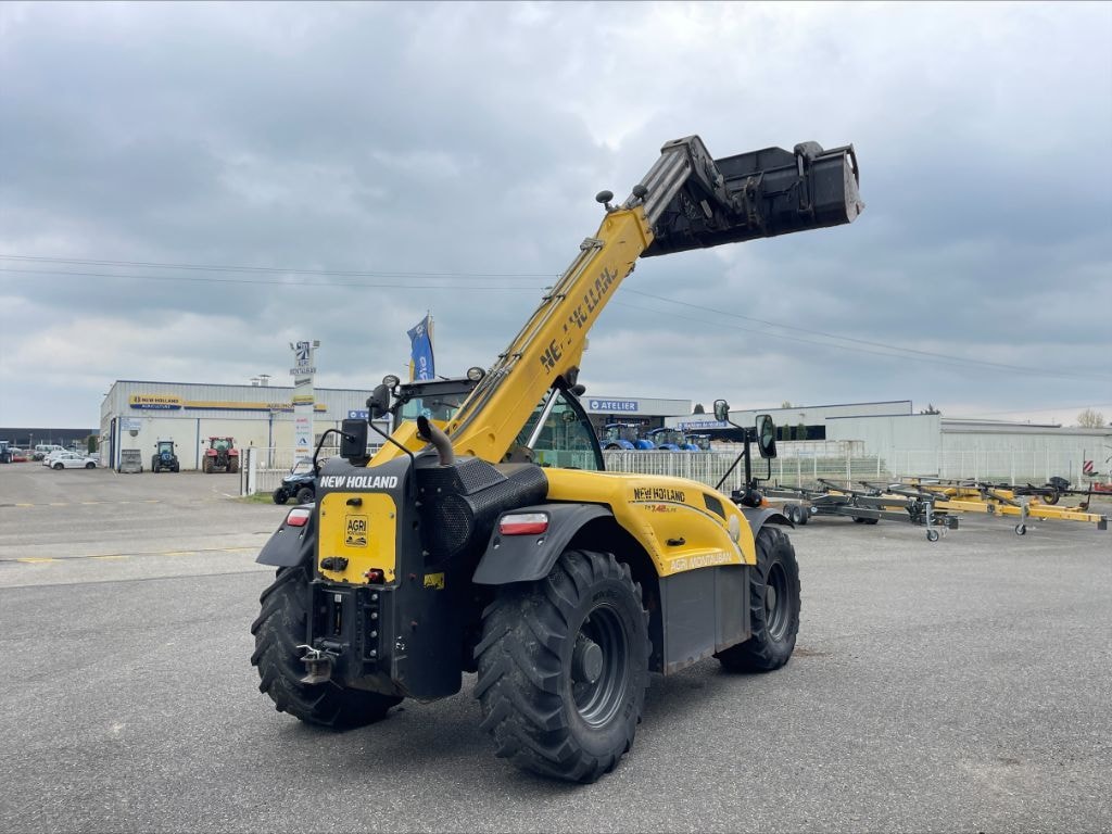 Telescopique NEW HOLLAND TH7.42 ÉLITE  - photo slide 5
