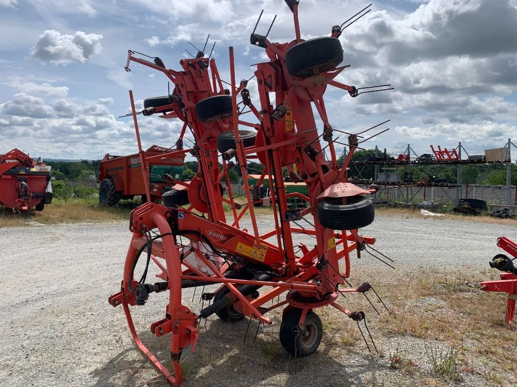 Faneuse KUHN GF 8702 - photo slide 6
