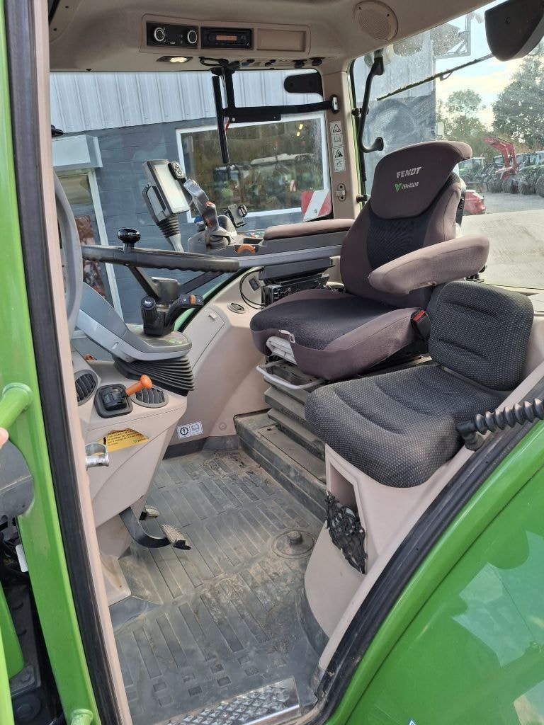 Tracteur FENDT 718 VARIO POWER + - photo slide 9