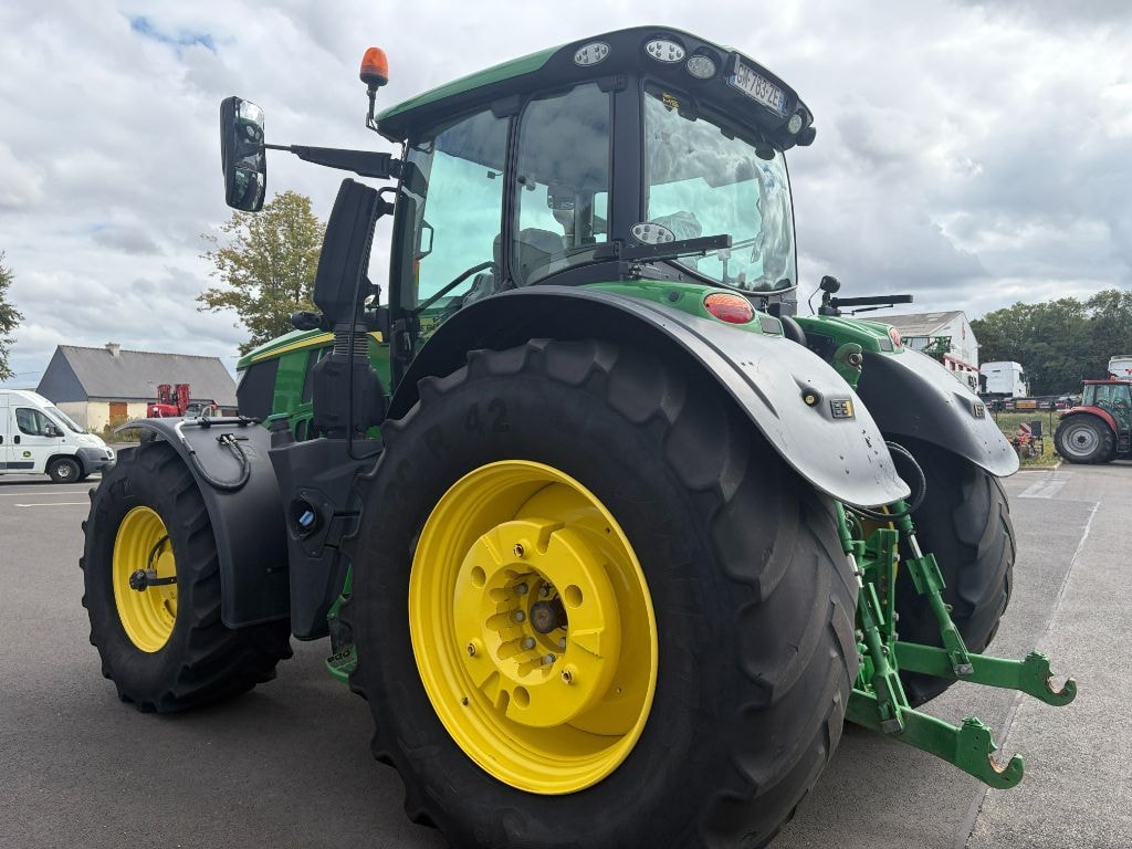 Tracteur JOHN DEERE 6R250 - photo slide 5