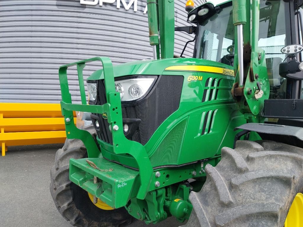 Tracteur chargeur JOHN DEERE 6130M - photo slide 15