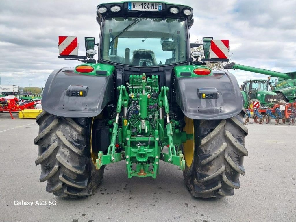 Tracteur JOHN DEERE 6R215 - photo slide 3
