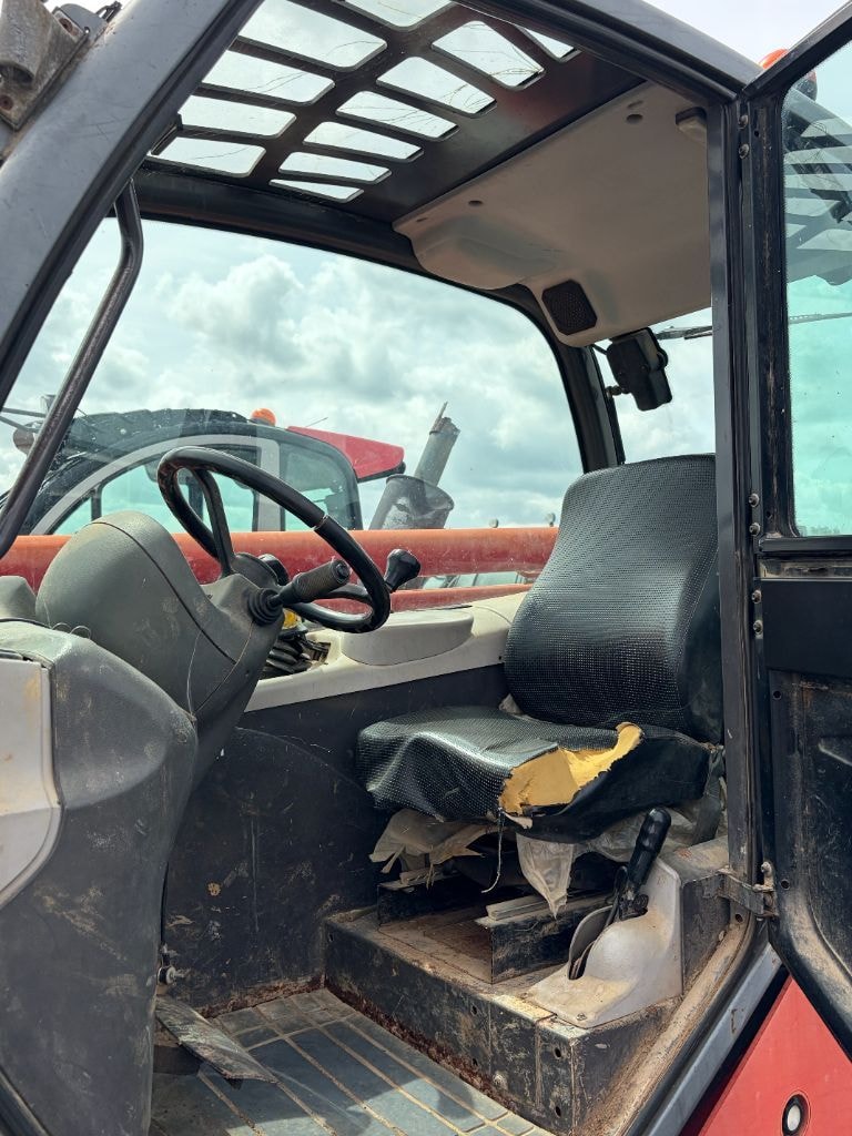 Telescopique MANITOU MT 932 - photo slide 3