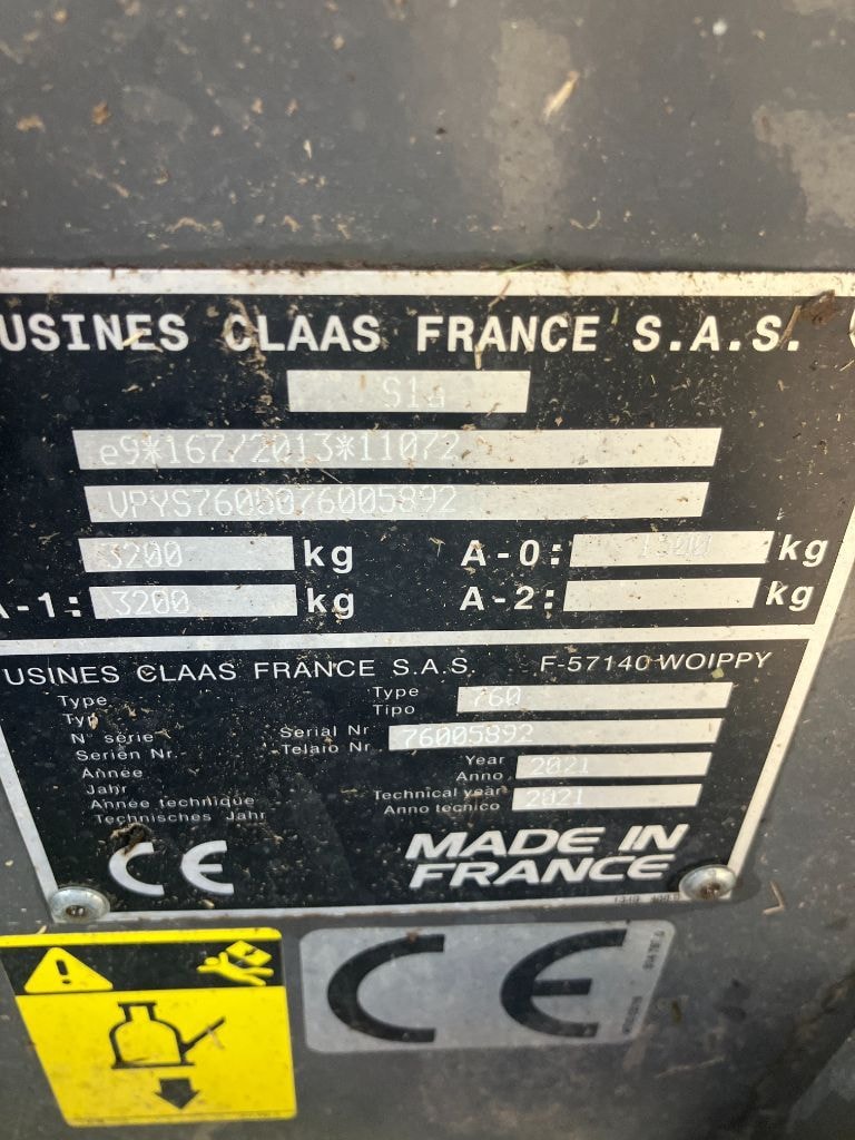 Presse balles rondes CLAAS ROLLANT 520 RC - photo slide 24