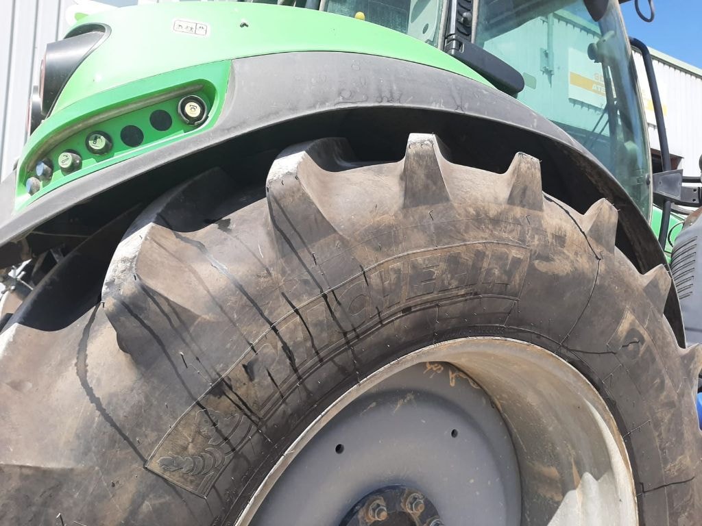 Tracteur DEUTZ FAHR 6185 RCS - photo slide 15