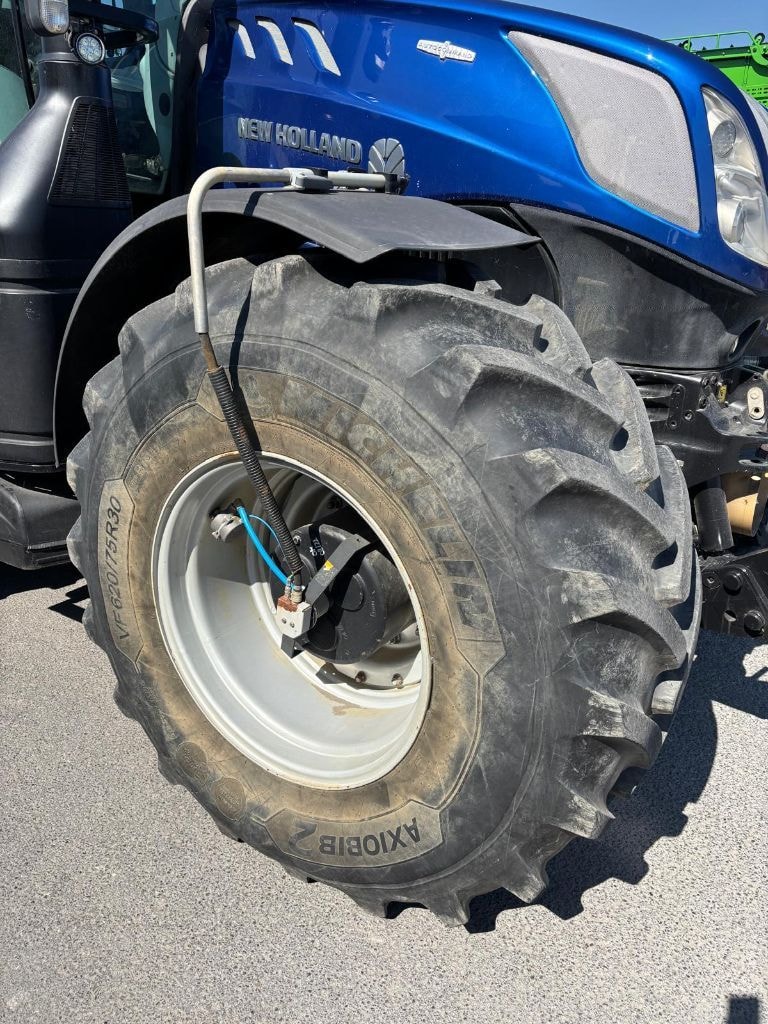 Tracteur NEW HOLLAND T7-315 - photo slide 15