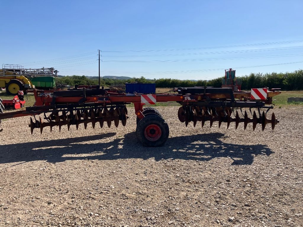 Cover crop GREGOIRE BESSON XLR 666 - photo slide 2