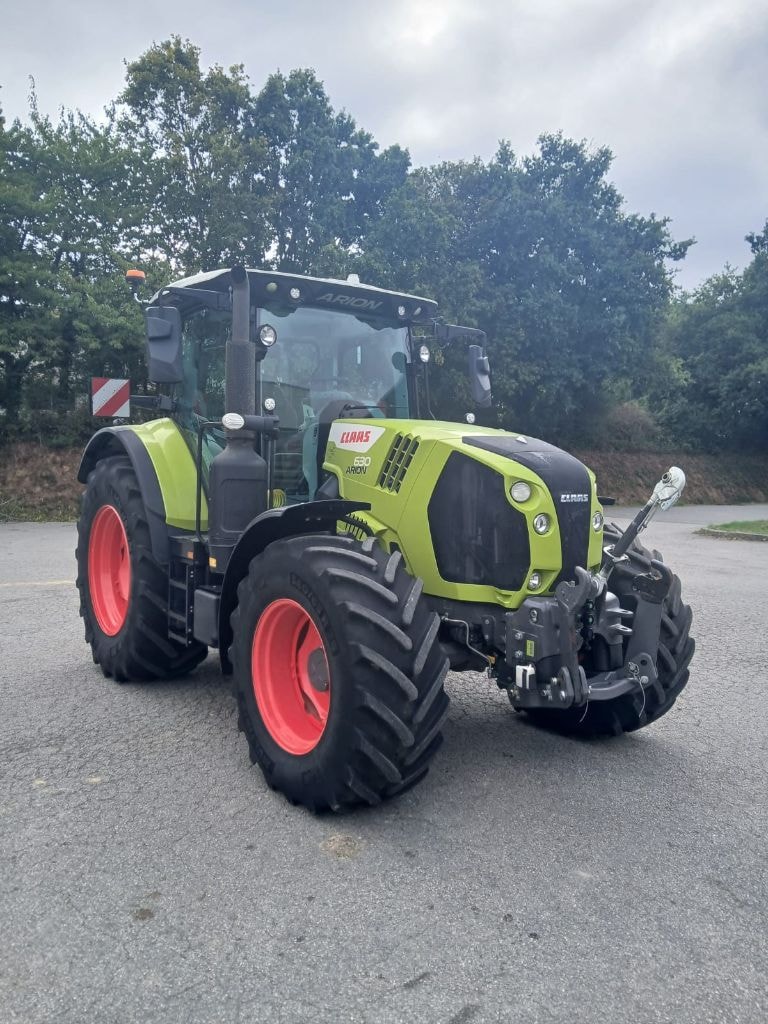 Tracteur CLAAS ARION 630 CMATIC - photo slide 4