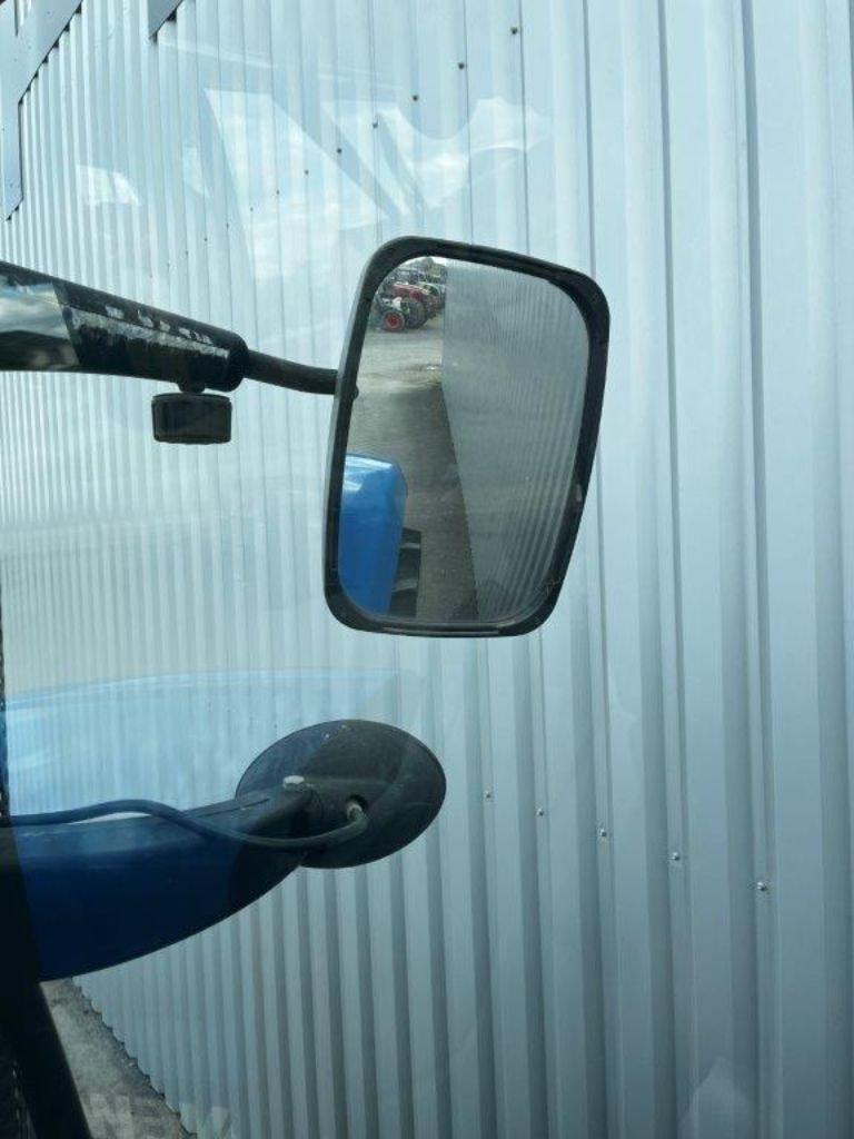 Tracteur NEW HOLLAND T7.210 AC - photo slide 9