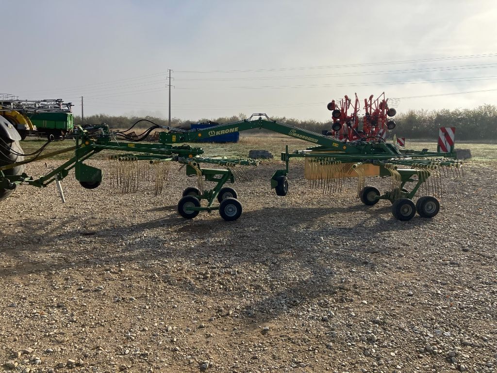 Andaineur KRONE Swadro 710/26T - photo slide 5