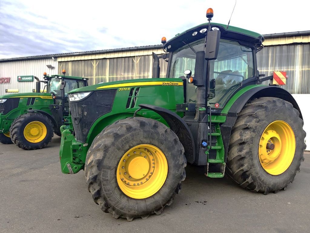 Tracteur JOHN DEERE 7270R - photo slide 1