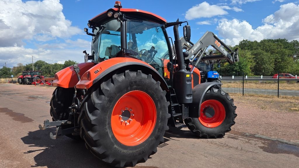Tracteur chargeur KUBOTA M7-152 - photo slide 9