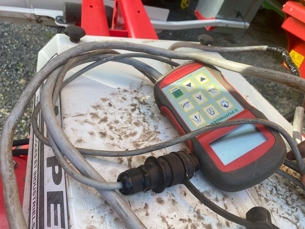 Faucheuse POTTINGER NOVACAT 351 ALPHA MOTION + X8 - photo slide 13