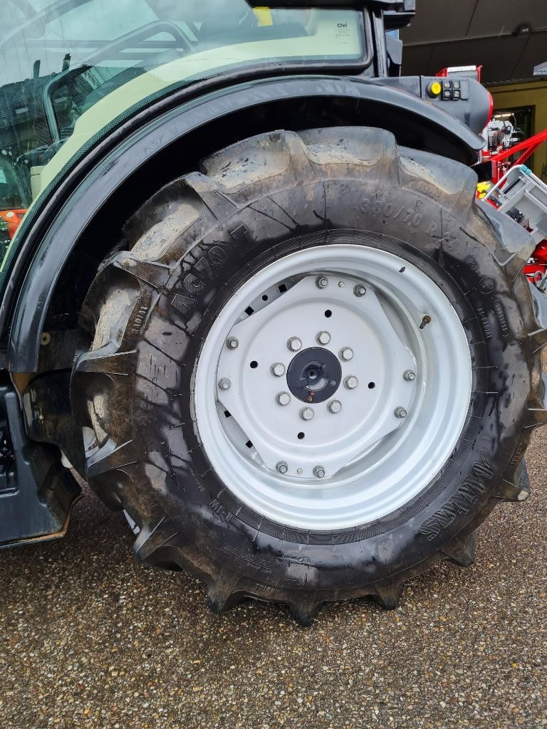 Tracteur fruitier CASE IH Quantum 80V - photo slide 22