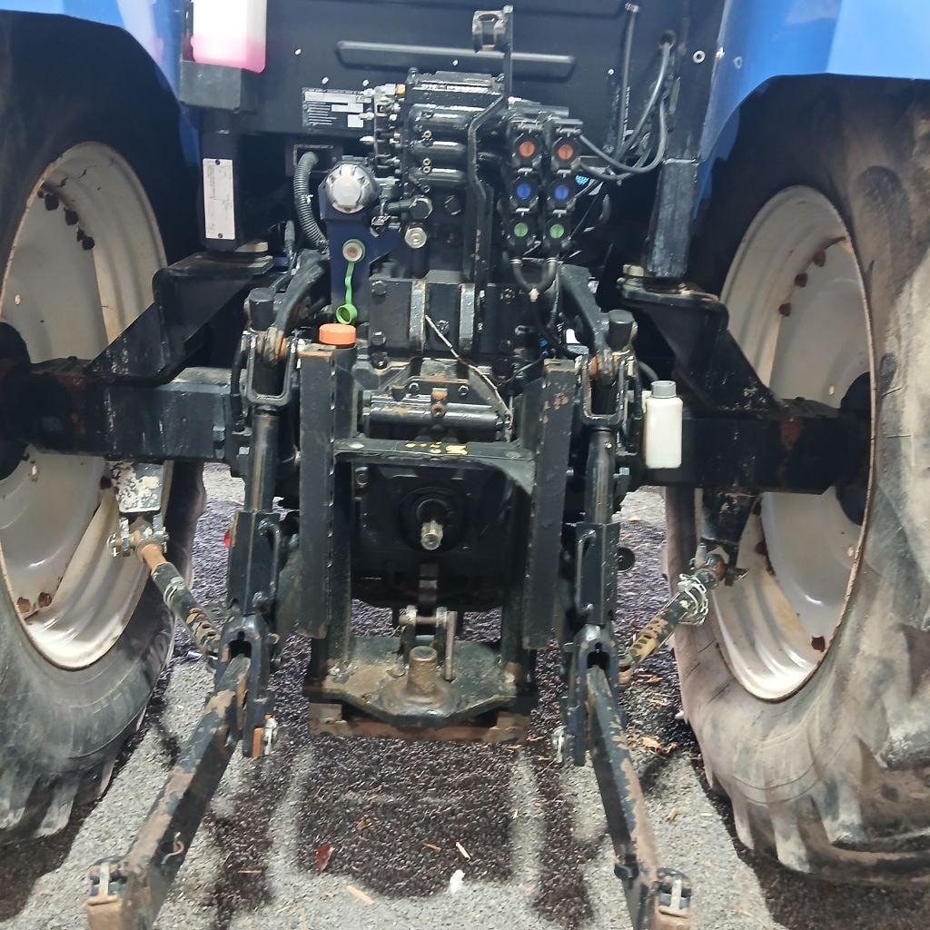 Tracteur NEW HOLLAND T5.105 - photo slide 5